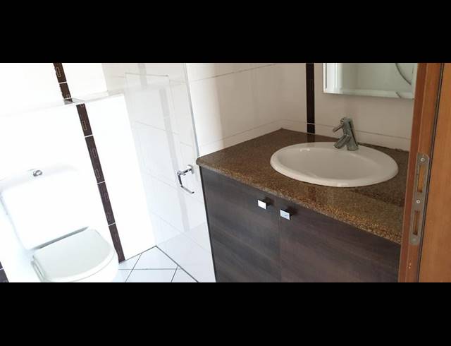 2 BEDROOM APARTMENT FOR SALE IN BEDFORD GARDENS